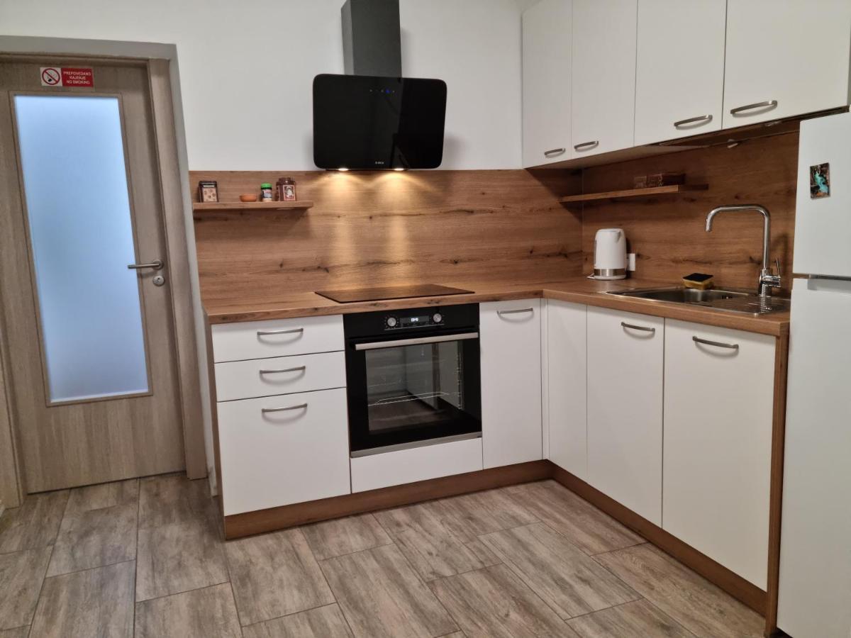 Apartma Kaan Zaga Exterior foto